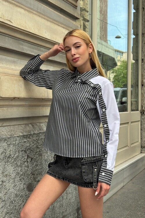Siyah Çizgili Kontrast Kol Asimetrik Düğme Detaylı Uzun Kollu Gömlek