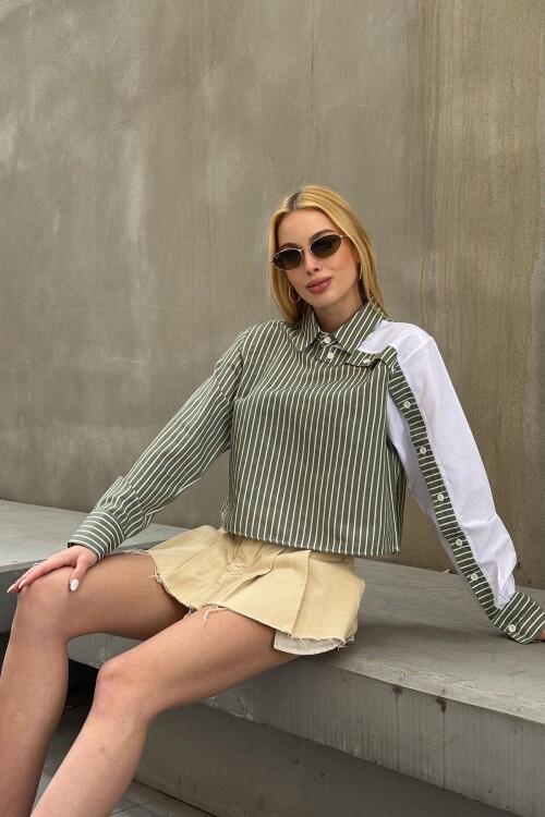 Yeşil Çizgili Kontrast Uzun Kollu Asimetrik Düğme Detaylı Crop Gömlek