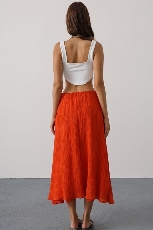 Kırmızı Dantel Detaylı Uzun Etek