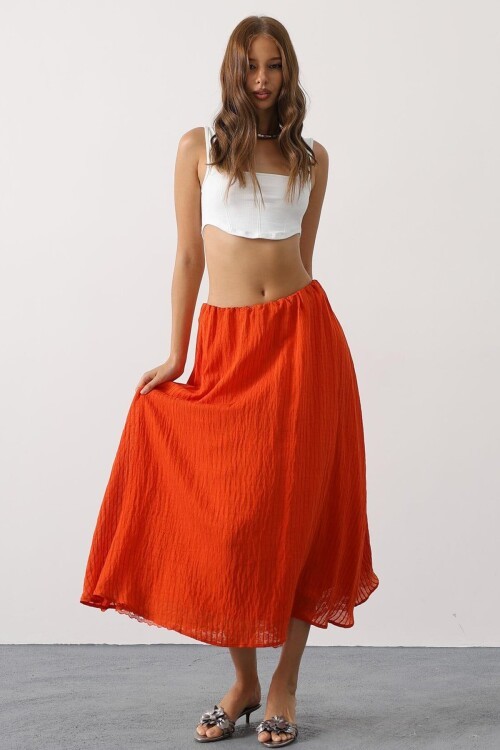 Kırmızı Dantel Detaylı Uzun Etek