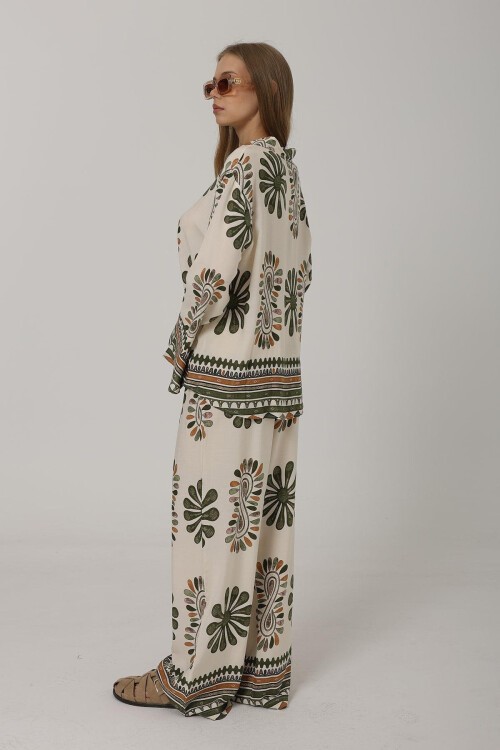 Haki Desenli Kolları Volanlı Gömlek Ve Beli Lastikli Pantolon Takım