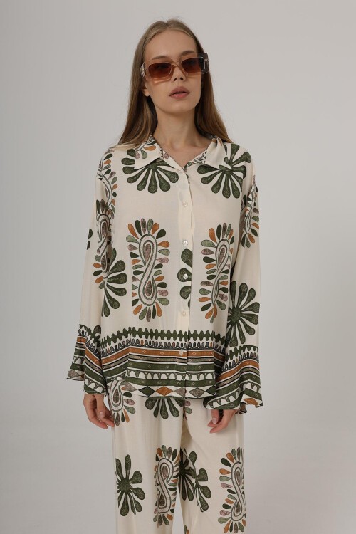 Haki Desenli Kolları Volanlı Gömlek Ve Beli Lastikli Pantolon Takım