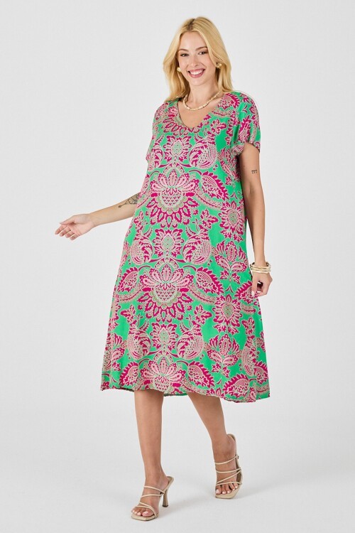 Pembe Desenli V Yaka Kısa Kollu Midi Boy Elbise