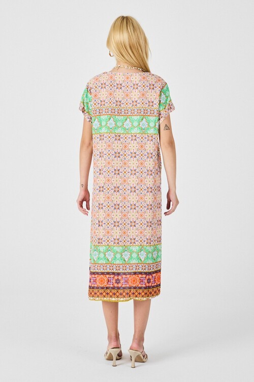 Turuncu-Yeşil Desenli V Yaka Midi Boy Elbise