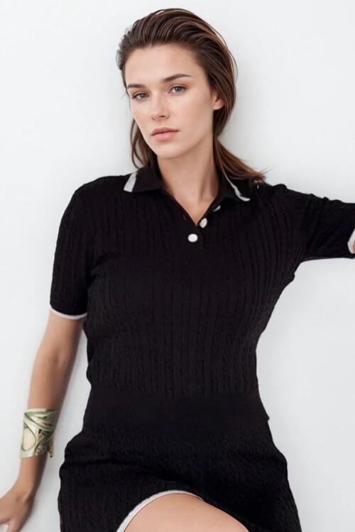 Siyah Gömlek Taka Triko Bluz Ve Mini Boy Etek Takım