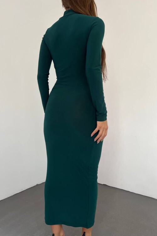 Zümrüt Yeşili Hakim Yaka Drape Detaylı Transparan Elbise