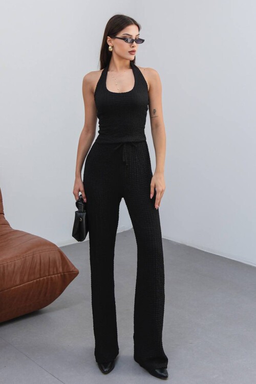 Siyah Halter Yaka Dokulu Crop Top Pantolon Takım