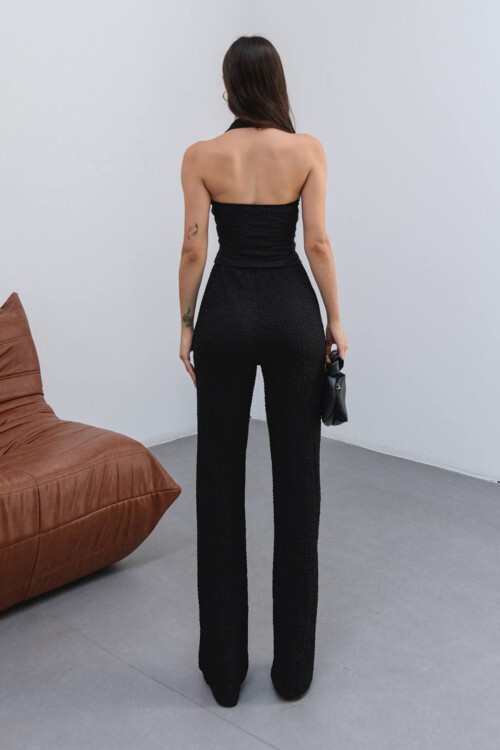 Siyah Halter Yaka Dokulu Crop Top Pantolon Takım
