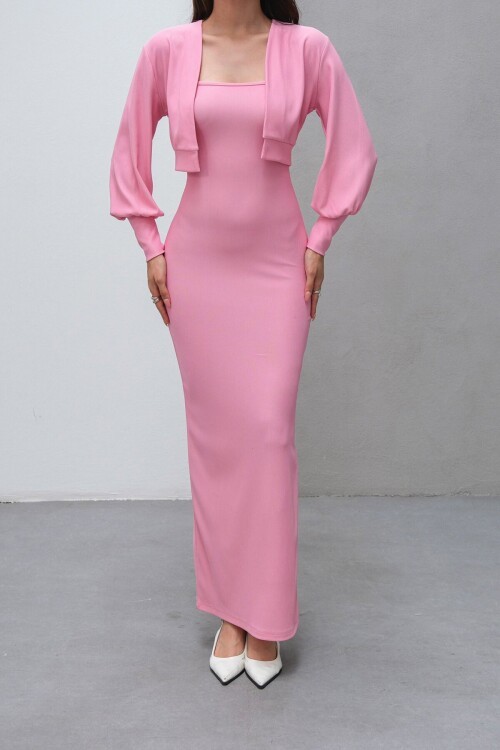 Pembe İnce Askılı Yırtmaç Detaylı Uzun Elbise Ve Hırka İkili Takım