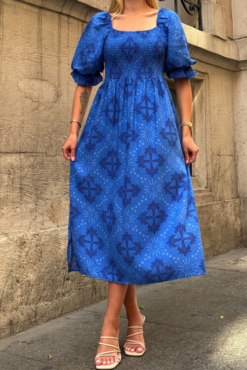 Mavi Kare Yaka Gipeli Desenli Midi Boy Elbise