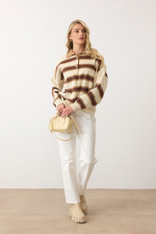 Kahverengi Polo Yaka Düğmeli Triko Kazak