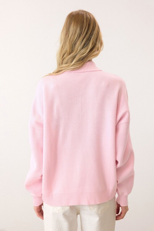 Pembe Polo Yaka Düğmeli Triko Kazak