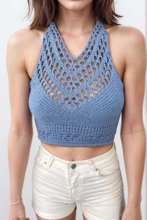 Gök Mavisi Sırt Dekolteli Halter Yaka Ajurlu Crop Bluz