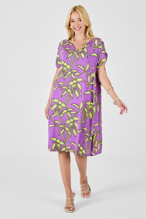 Lila Tropik Desenli V Yaka Oversize Midi Elbise