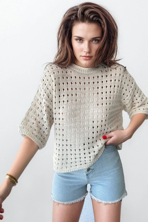 Ekru Truvakar Kol Biisklet Yaka Ajurlu Bluz