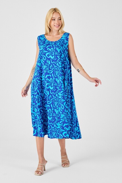 Mavi U Yaka Kolsuz Eteği Asimetrik Kesim Desenli Midi Boy Elbise