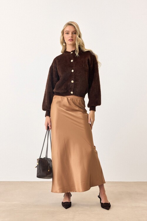 Kahverengi Uzun Kollu Düğmeli Tüylü Triko Hırka