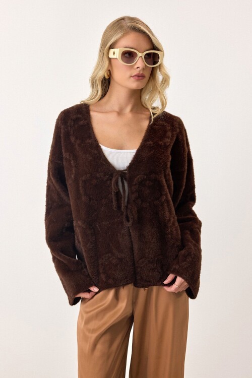 Acı Kahve V Yaka Bağcık Detaylı Desenli Triko Hırka