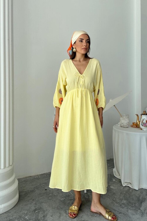 Sarı V Yaka Balon Kol Bağcıklı Astarlı Uzun Elbise