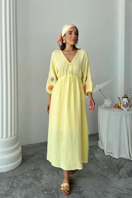 Sarı V Yaka Balon Kol Bağcıklı Astarlı Uzun Elbise