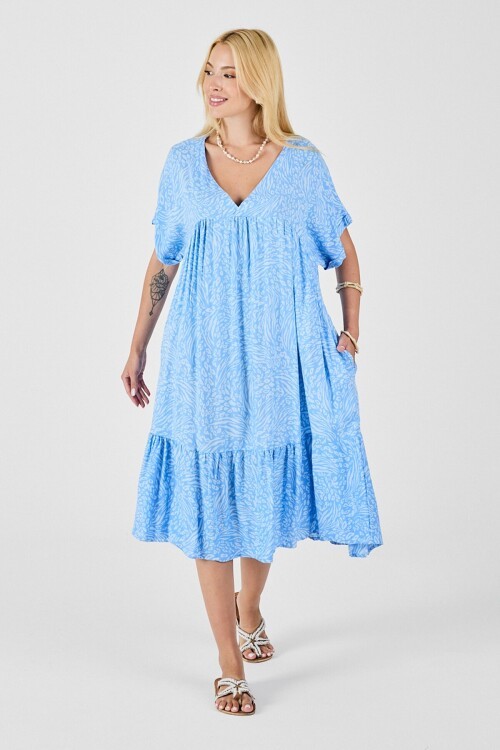 Buz Mavi V Yaka Oversize Kesim Desenli Çift Cepli Volanlı Elbise