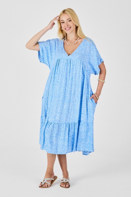 Buz Mavi V Yaka Oversize Kesim Desenli Çift Cepli Volanlı Elbise