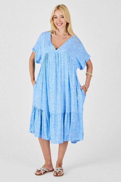 Buz Mavi V Yaka Oversize Kesim Desenli Çift Cepli Volanlı Elbise