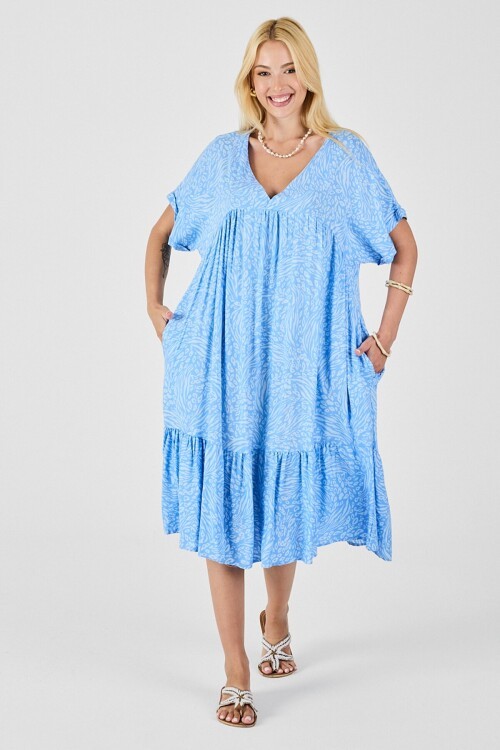 Buz Mavi V Yaka Oversize Kesim Desenli Çift Cepli Volanlı Elbise