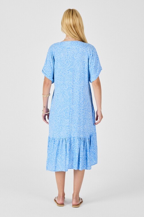 Buz Mavi V Yaka Oversize Kesim Desenli Çift Cepli Volanlı Elbise