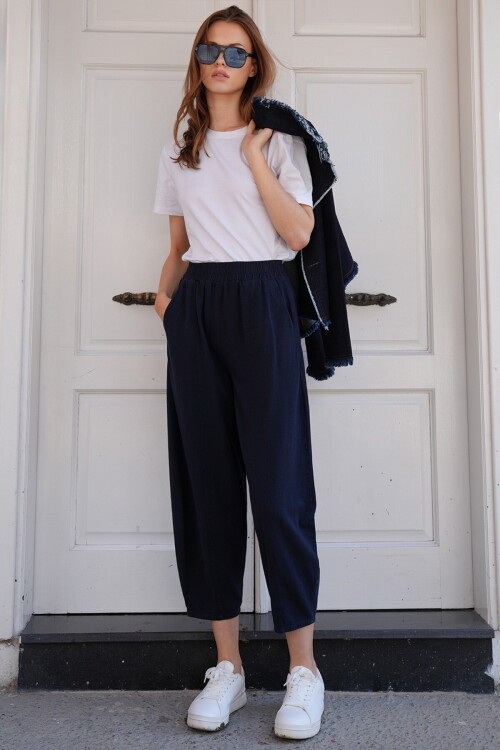 Beli Lastikli Balon Kesim Gabardin Pantolon