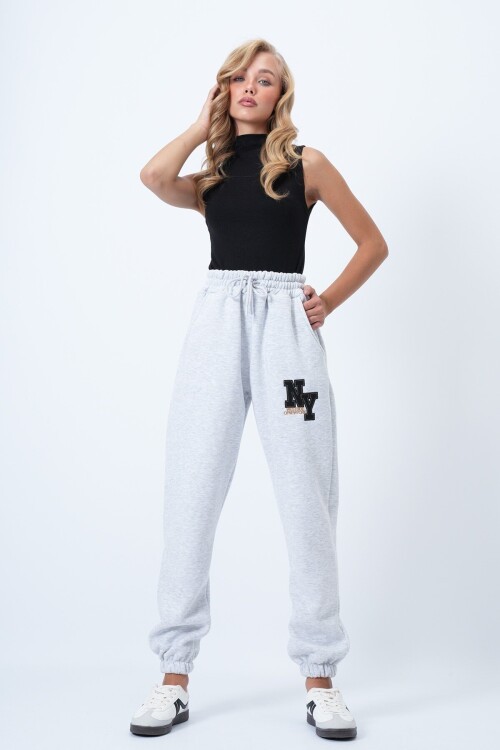 Beli Ve Paçası Lastikli Çift Cepli Nakışlı Eşofman Altı