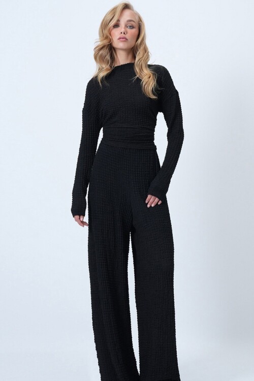 Bisiklet Yaka Beli Büzgülü Bürümcük Bluz Ve Pantolon Takım