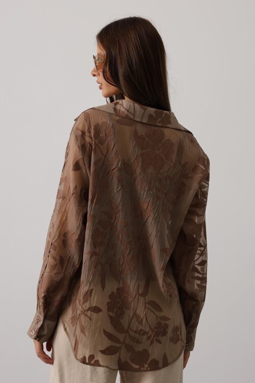 Çiçek Desenli Transparan Dokulu Oversize Uzun Kollu Gömlek