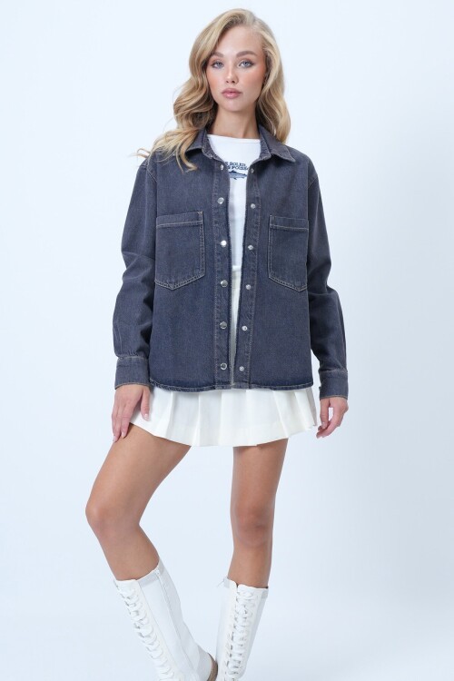 Çift Cepli Çıtçıt Kapamalı Jean Gömlek