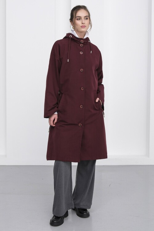 Çift Cepli Kapüşonlu Beli Bağlamalı Düğme Kapamalı Astarlı Trençkot