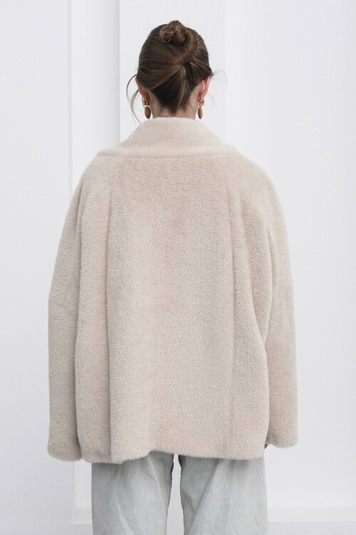 Çift Cepli Kruvaze Yaka Yumoş Ceket