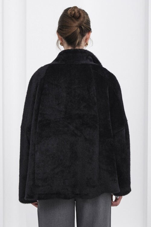 Çift Cepli Kruvaze Yaka Yumoş Ceket