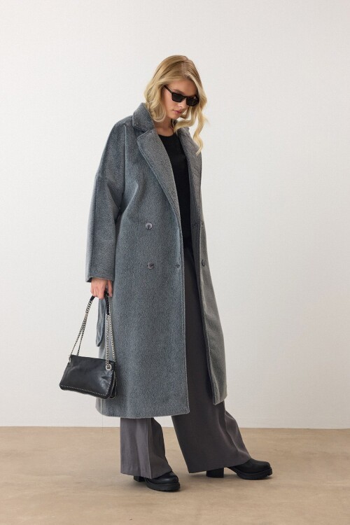 Gri Çift Düğmeli Yumuşak Dokulu Kaşe Kaban