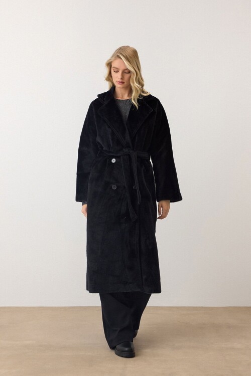 Siyah Çift Düğmeli Yumuşak Dokulu Kaşe Kaban