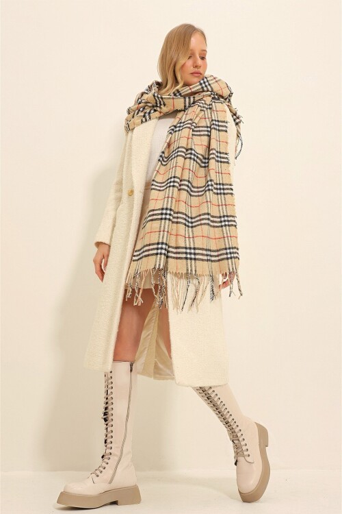 Bej Çizgi Desenli Ekose Şal