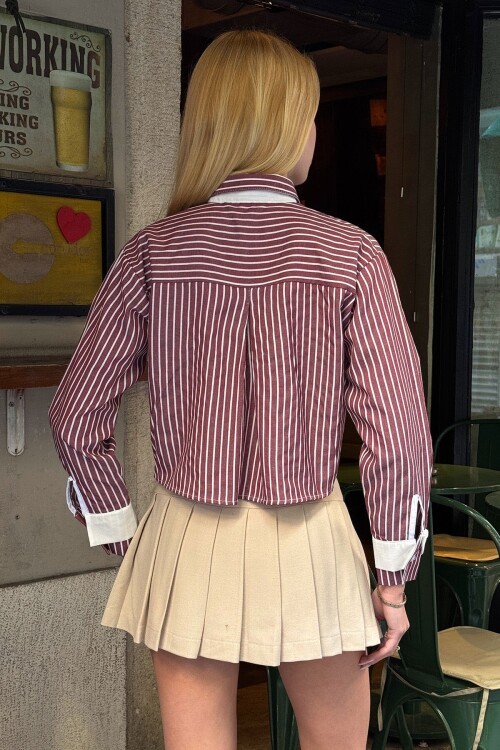 Pembe Çizgili Oversize Uzun Kollu Düğmeli Manşet Crop Gömlek