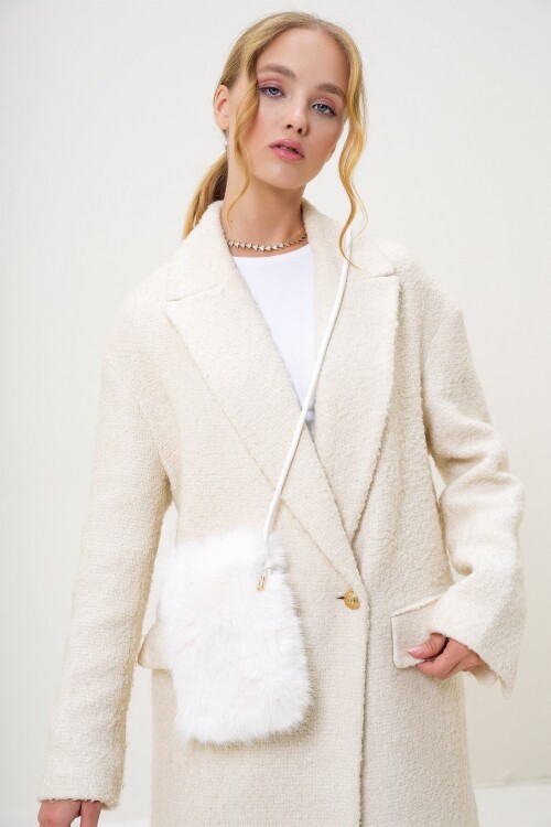 Ekru Deri Kordonlu Mıknatıs Kapamalı Suni Kürk Telefon Çantası