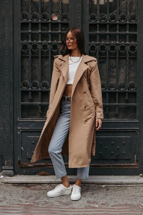 Düğmeli Kemer Kapamalı Vatkalı Astarlı Çift Cepli Uzun Trençkot