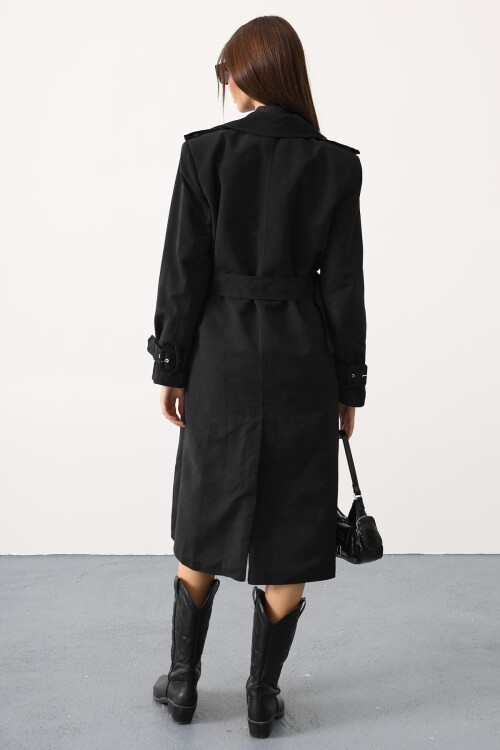 Düğmeli Kemer Kapamalı Vatkalı Astarlı Çift Cepli Uzun Trençkot