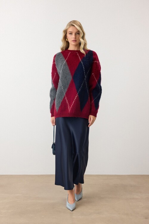 Bordo Ekose Desenli Yumuşak Dokulu Oversize Triko Kazak