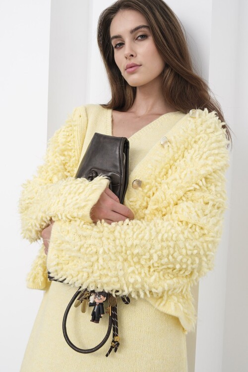 Gold Düğmeli Shaggy Hırka