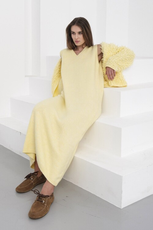 Gold Düğmeli Shaggy Hırka