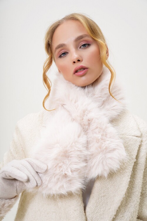 Vanilya İçten Geçmeli Suni Kürk Boyunluk