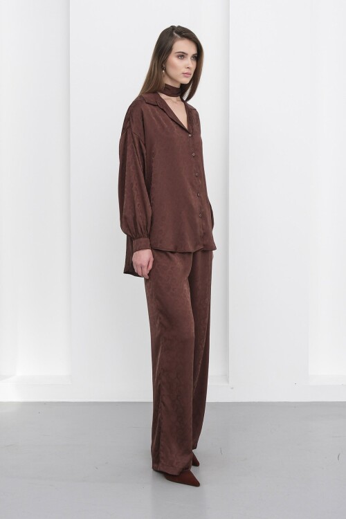 Jakar Desen Saten Gömlek Ve Pantolon Takım