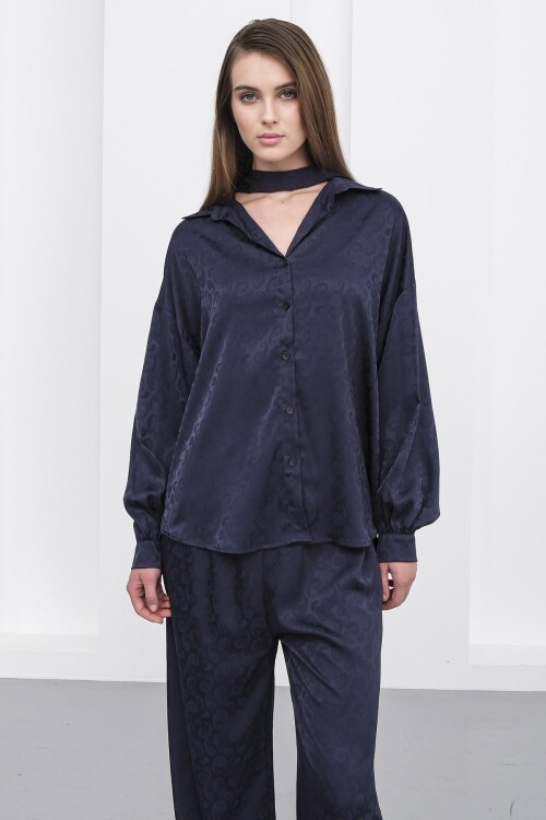 Jakar Desen Saten Gömlek Ve Pantolon Takım